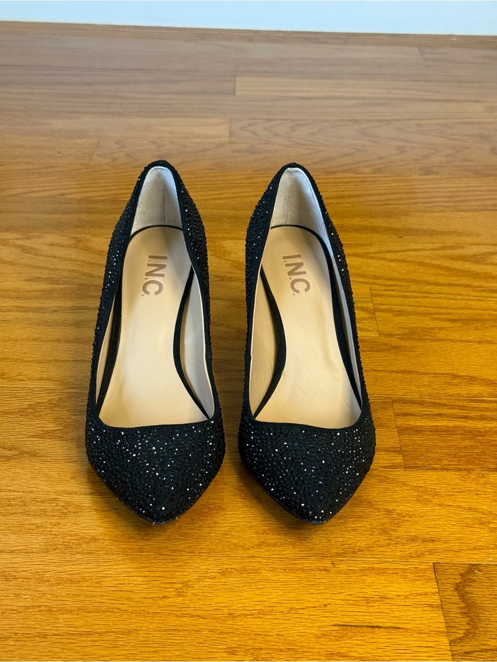 INC International Concepts Zitah Rhinestone Pointed Toe Pumps Black Size 6.5 - Picture 4 of 11